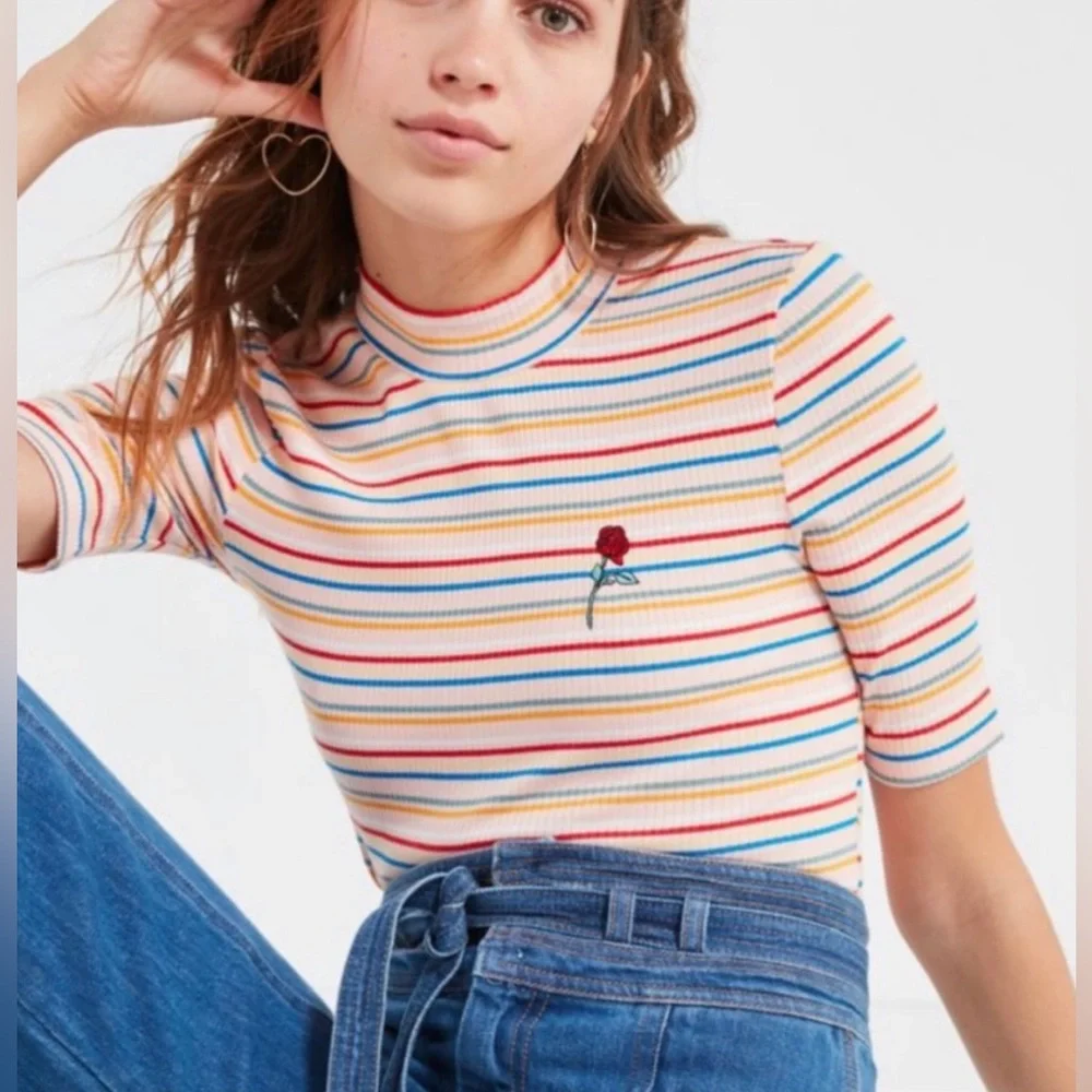 UO Zola Striped Mock Neck Rose Top - Picture 1 of 7